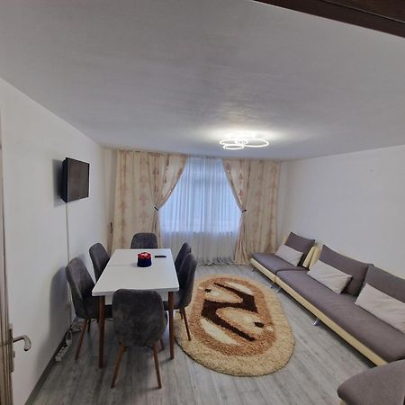 Special Apartment Nadeva Szucsáva Kültér fotó
