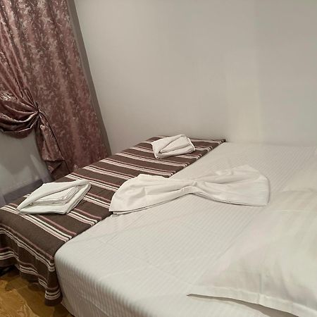 Special Apartment Nadeva Szucsáva Kültér fotó