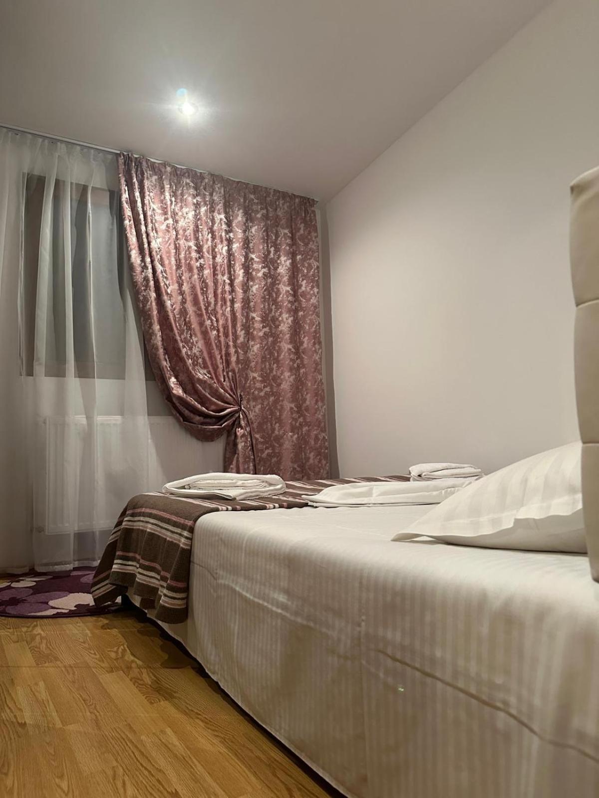 Special Apartment Nadeva Szucsáva Kültér fotó